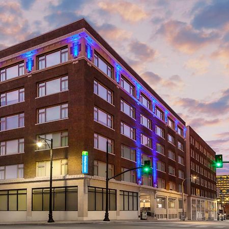 Holiday Inn Express - Kansas City Downtown By Ihg Exterior photo